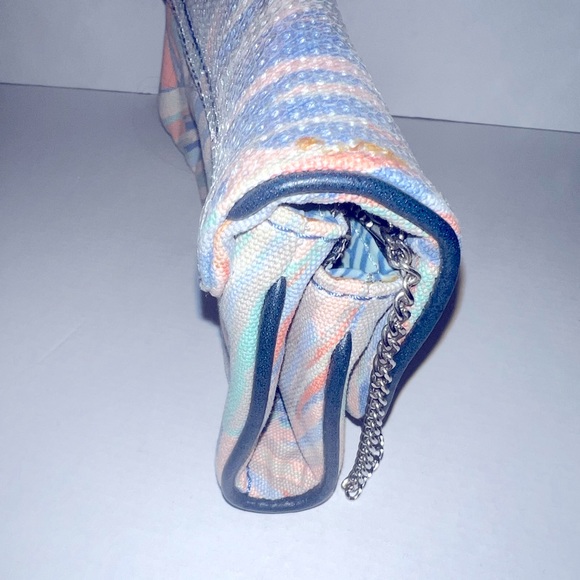 Juicy Couture Clutch - Picture 8 of 9